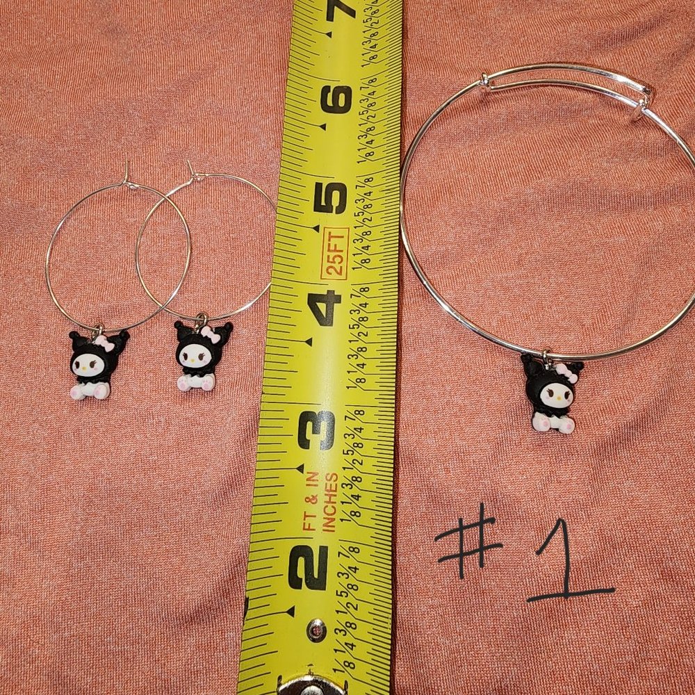 Hello Kitty and Friends earrings and bracelet sets Sanrio